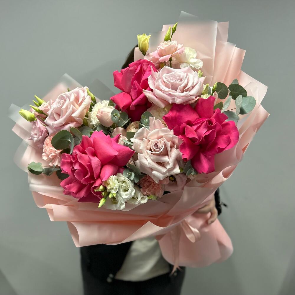 Romantic Valentine’s Day Wrapped Bouquet – Fresh Blooms for Your Loved One - pre order only.